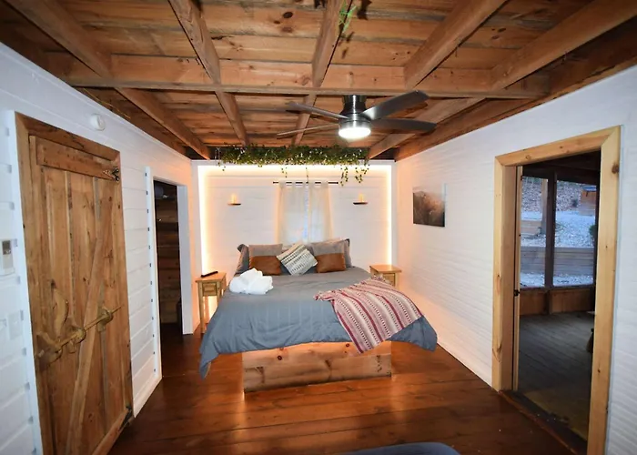 High Top Cabin At Cabin Fever In Nc