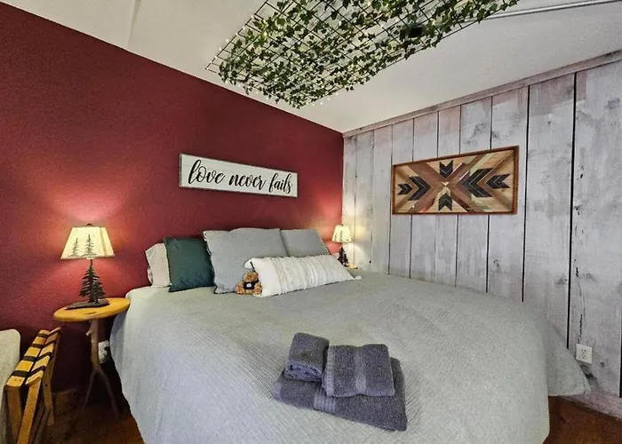 Bird'S Nest Cabin At Cabin Fever In Nc